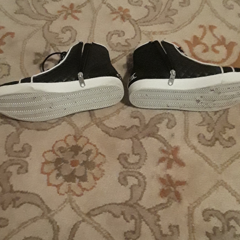Karl Lagerfeld  sneakers - Picture 3 of 5
